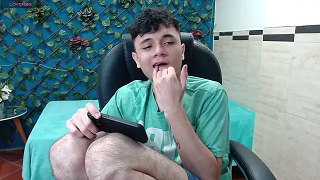 Waturox online show from March 18, 9:53 pm