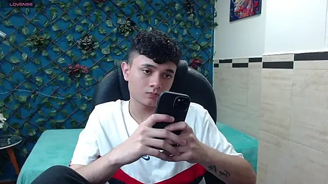 Waturox online show from March 19, 7:06 pm