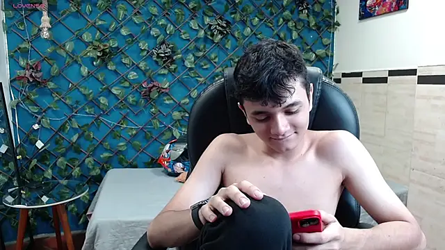 Waturox online show from October 11, 7:01 pm