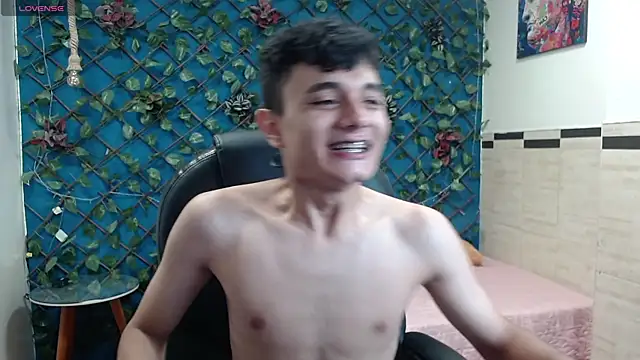 Waturox online show from November 13, 7:13 pm