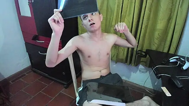 Waturox online show from April 7, 10:31 pm