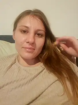 Snapshot of KimySandy chatting on February 6, 4:21 am KimySandy online show from February 6, 4:21 am