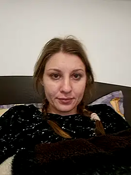 Snapshot of KimySandy chatting on February 12, 11:41 pm KimySandy online show from February 12, 11:41 pm