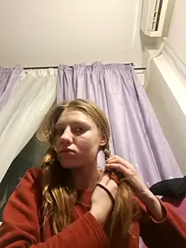 Snapshot of KimySandy chatting on February 21, 2:28 am KimySandy online show from February 21, 2:28 am