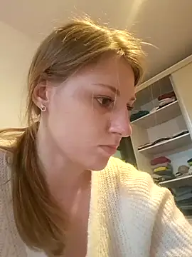 Snapshot of KimySandy chatting on February 26, 12:14 pm KimySandy online show from February 26, 12:14 pm