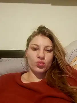 Snapshot of KimySandy chatting on February 27, 5:02 am KimySandy online show from February 27, 5:02 am