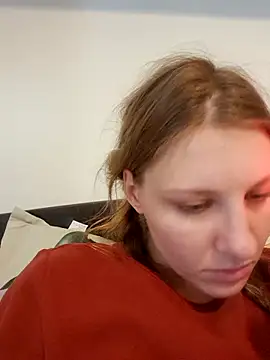 Snapshot of KimySandy chatting on March 5, 1:50 pm KimySandy online show from March 5, 1:50 pm