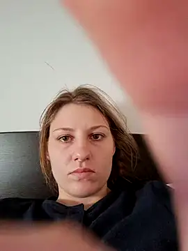 Snapshot of KimySandy chatting on March 10, 6:05 am KimySandy online show from March 10, 6:05 am