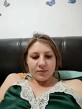 Snapshot of KimySandy chatting on September 15, 11:38 pm KimySandy online show from September 15, 11:38 pm