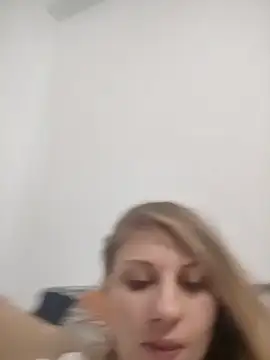 Snapshot of KimySandy chatting on September 17, 10:11 pm KimySandy online show from September 17, 10:11 pm