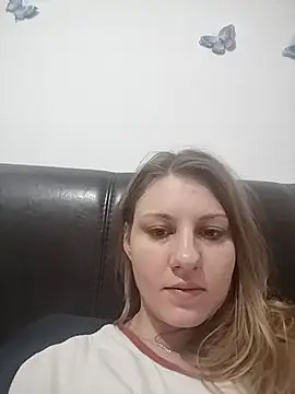 Snapshot of KimySandy chatting on September 29, 10:03 pm KimySandy online show from September 29, 10:03 pm