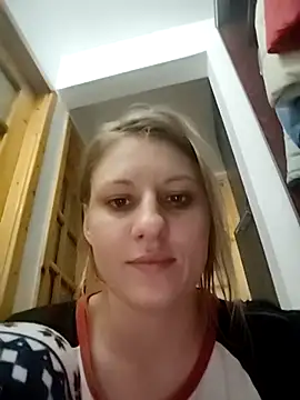 Snapshot of KimySandy chatting on October 7, 7:44 pm KimySandy online show from October 7, 7:44 pm