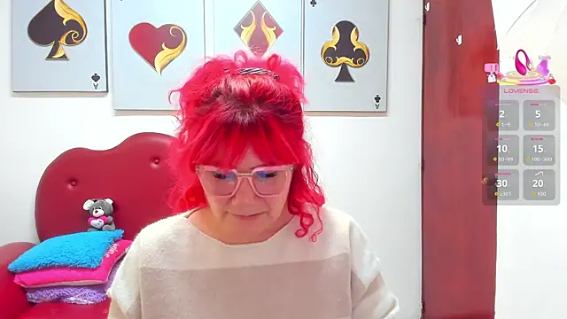 Salomeediaz  online show from January 7, 9:06 pm