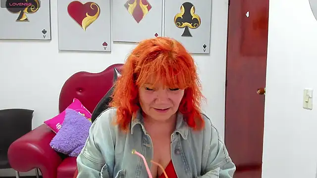 Salomeediaz  online show from March 13, 9:10 pm