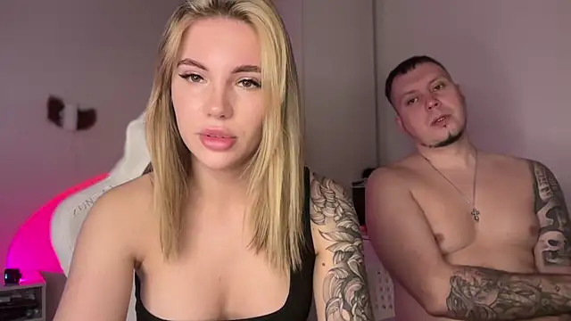 KesandAlex online show from March 29, 8:36 am