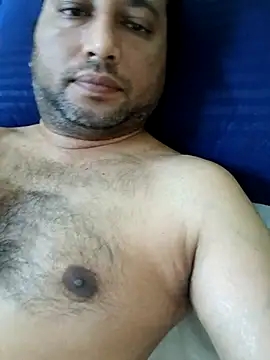 Snapshot of dilshanlove chatting on October 19, 4:07 pm dilshanlove online show from October 19, 4:07 pm