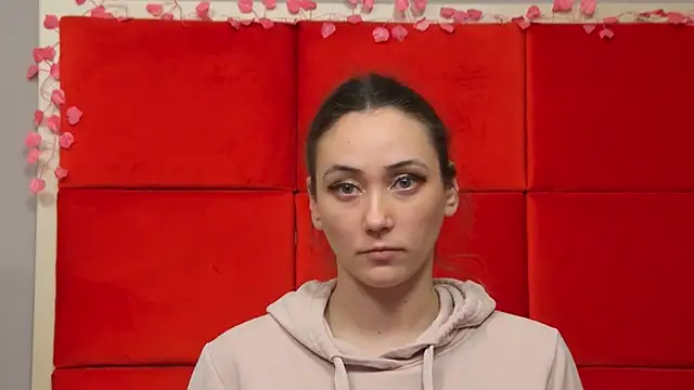 AliceMunro online show from February 22, 9:15 pm