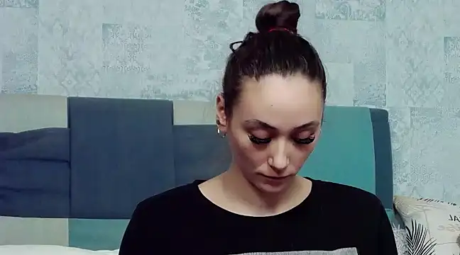 AliceMunro online show from March 21, 8:29 pm