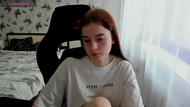 Stacey Brown online show from February 6, 11:26 pm