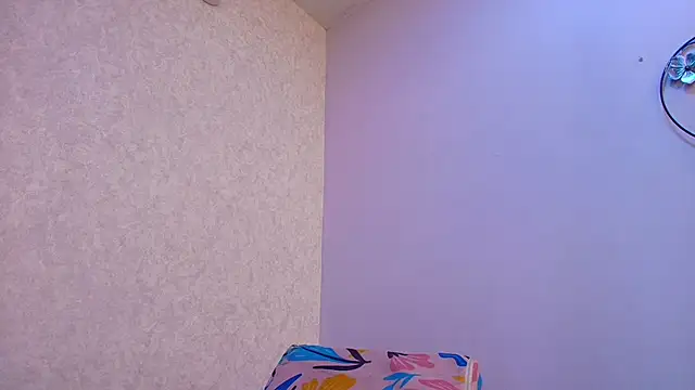 Chantal taylor  online show from November 15, 12:02 pm