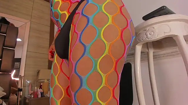 Sweets Hanna online show from April 8, 2:39 pm