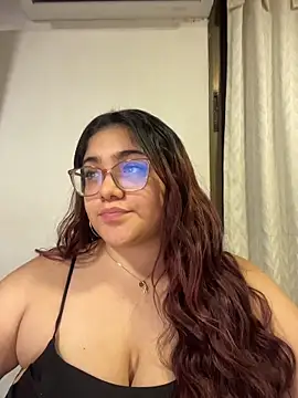 KathyGonzalez online show from November 7, 10:54 pm