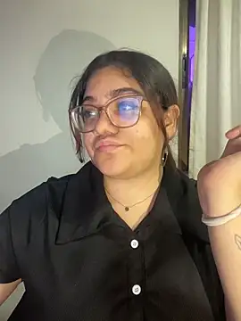 KathyGonzalez online show from November 11, 10:59 am