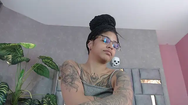 JuliaRose ks online show from October 13, 12:16 pm