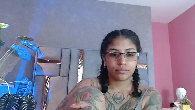 JuliaRose ks online show from January 8, 12:07 pm