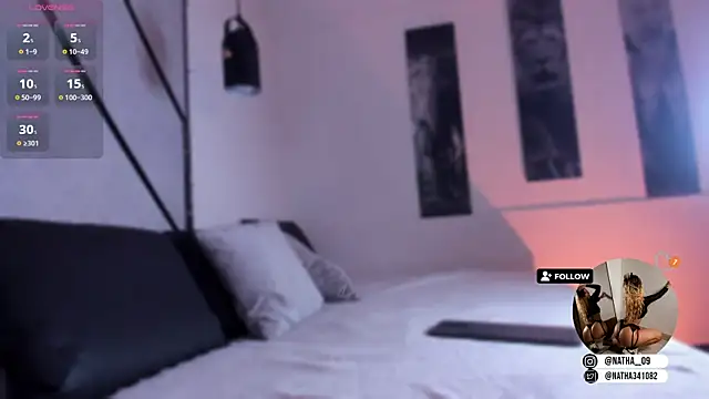 Snapshot of Natasha_Smith09 chatting on January 12, 7:21 pm Natasha Smith09 online show from January 12, 7:21 pm