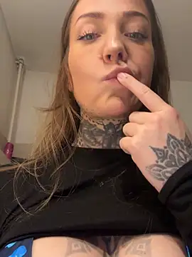 ElenaHaze online show from November 5, 8:58 am