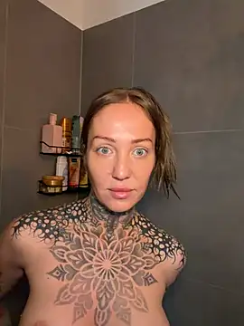 ElenaHaze online show from April 18, 7:56 am