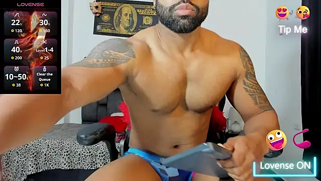 Snapshot of MattRodriguez9 chatting on February 3, 8:52 am MattRodriguez9 online show from February 3, 8:52 am