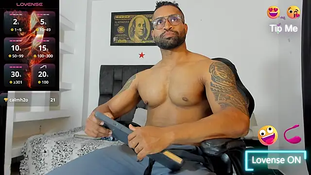 Snapshot of MattRodriguez9 chatting on February 11, 8:36 pm MattRodriguez9 online show from February 11, 8:36 pm