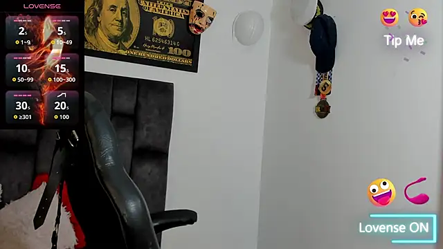 Snapshot of MattRodriguez9 chatting on February 18, 10:00 am MattRodriguez9 online show from February 18, 10:00 am