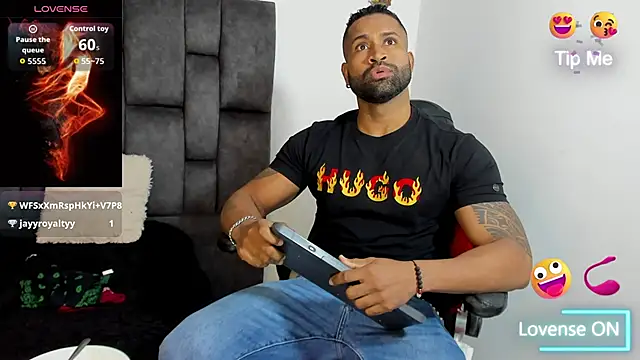 Snapshot of MattRodriguez9 chatting on February 20, 9:26 pm MattRodriguez9 online show from February 20, 9:26 pm