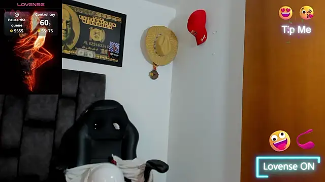 Snapshot of MattRodriguez9 chatting on March 16, 11:03 am MattRodriguez9 online show from March 16, 11:03 am