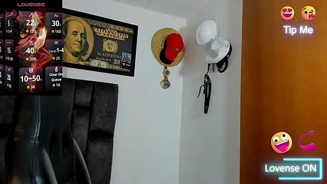 Snapshot of MattRodriguez9 chatting on March 30, 9:10 am MattRodriguez9 online show from March 30, 9:10 am