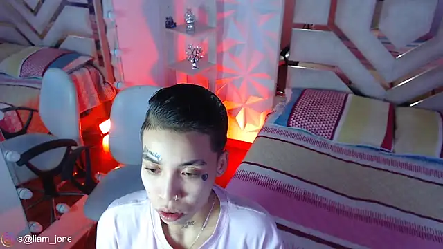 Jonesliam23 online show from March 30, 7:26 pm