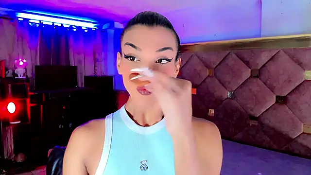 the-horus-girl online show from September 30, 12:26 am