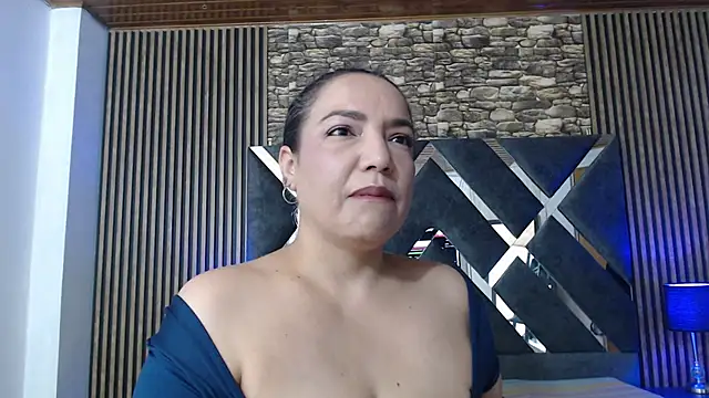 marie hss online show from November 18, 7:29 pm