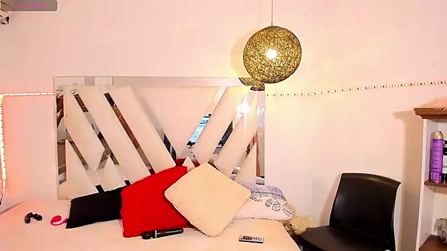 Snapshot of rose_scottt chatting on February 26, 3:08 pm rose scottt online show from February 26, 3:08 pm