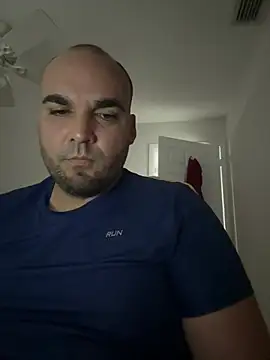 Snapshot of Tukola92 chatting on January 12, 7:19 pm Tukola92 online show from January 12, 7:19 pm