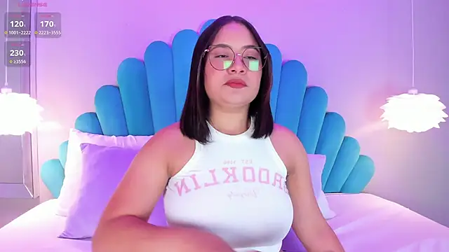 HannaKarson online show from February 19, 11:38 am