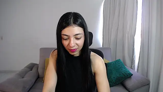 Liissa cute  online show from January 13, 6:59 pm