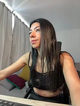 Liissa cute  online show from January 21, 3:10 pm