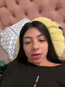 Liissa cute  online show from January 26, 3:48 am