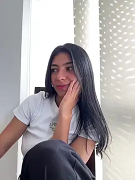 Liissa cute  online show from February 19, 6:32 pm