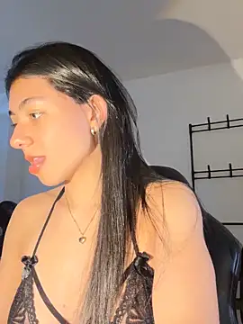 Liissa cute  online show from November 13, 6:18 pm