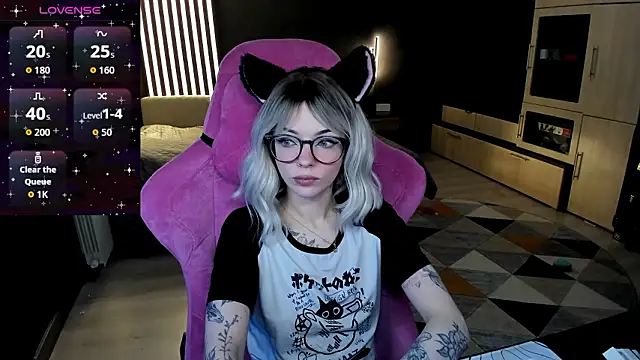 The love project online show from March 16, 11:20 pm